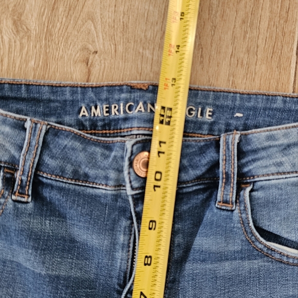 American Eagle  High Rise Jegging Distressed Medium Wash 12R - Picture 5 of 8